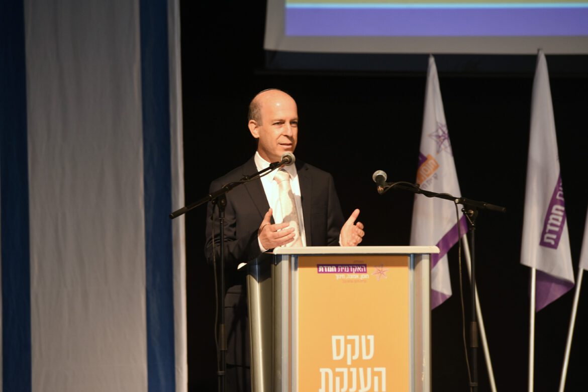 פרופסור חיים שקד~1